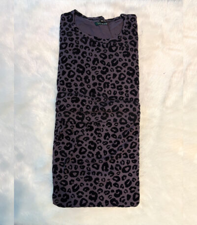 Turn up the cozy and the fierce with this black leopard-print lounge dress – soft, edgy, and made for bold comfort at home.